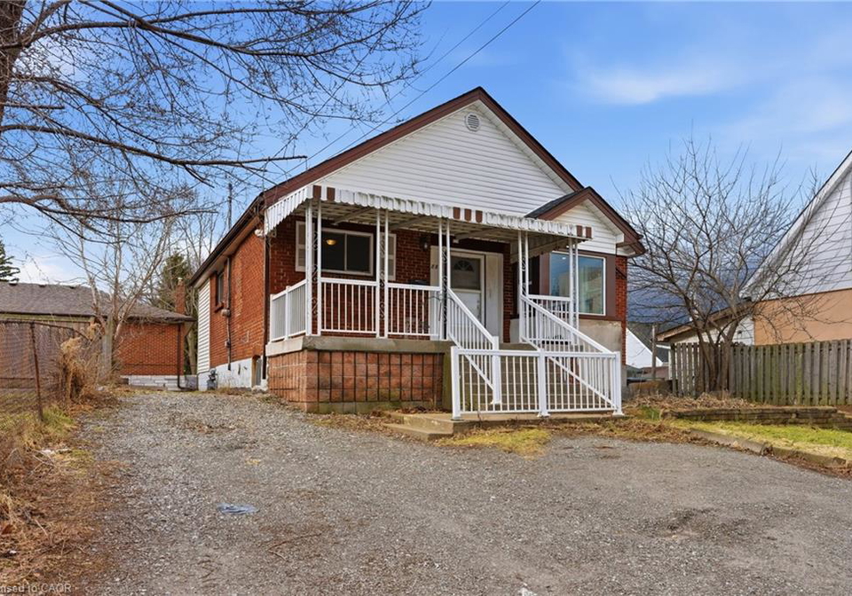 880-lawrence-road-hamilton-ontario-40842964