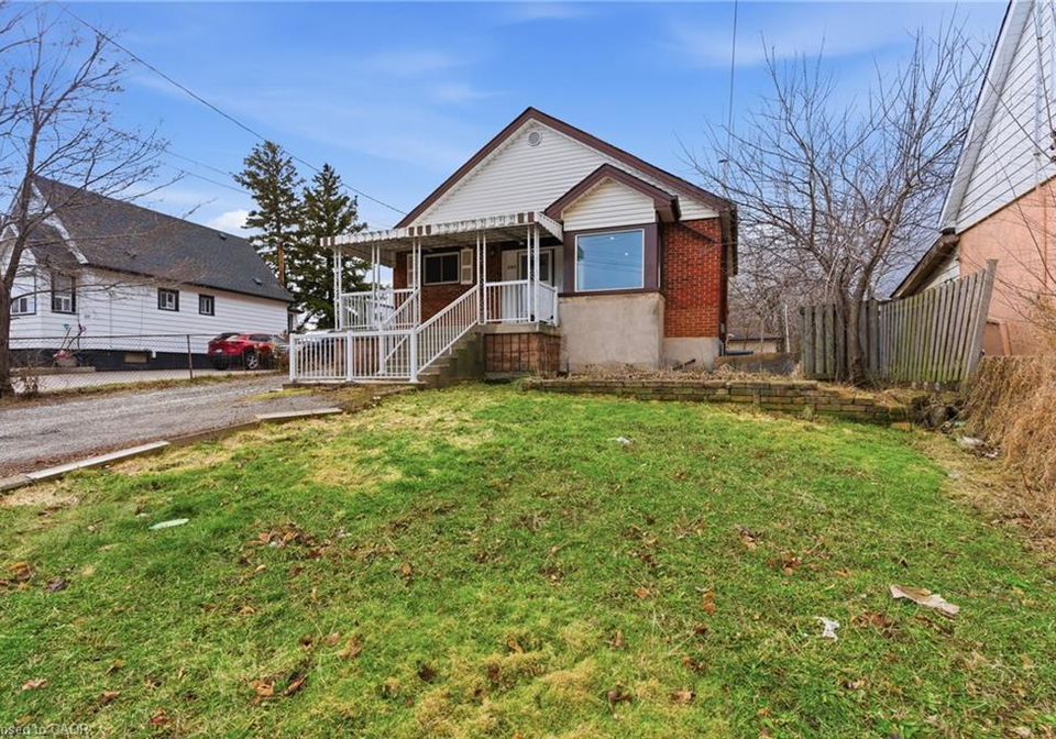 880-lawrence-road-hamilton-ontario-40842964