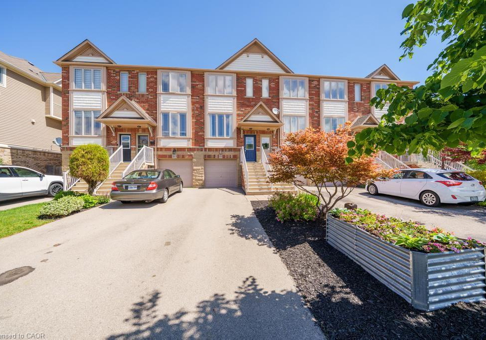 115-willow-lane-grimsby-ontario-40842973