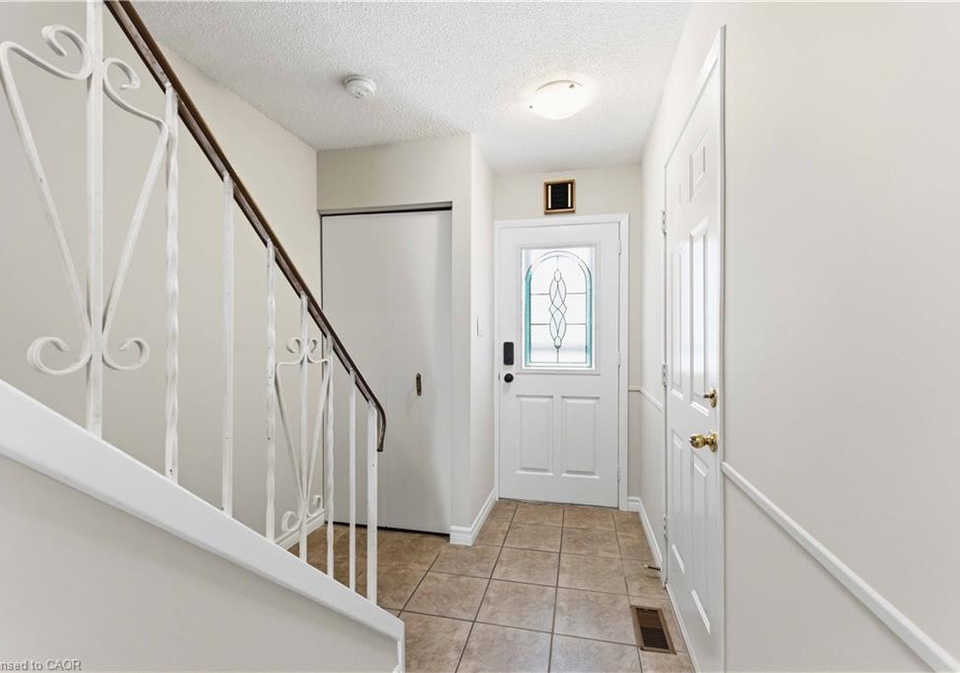 1396-upper-ottawa-street-hamilton-ontario-40842992