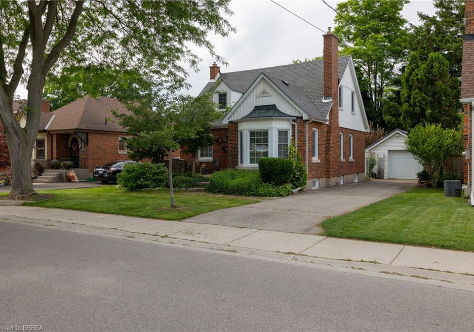 21-baldwin-avenue-brantford-ontario-40842996