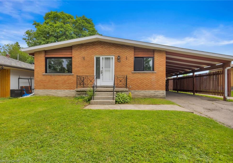 72-massey-avenue-kitchener-ontario-40842997