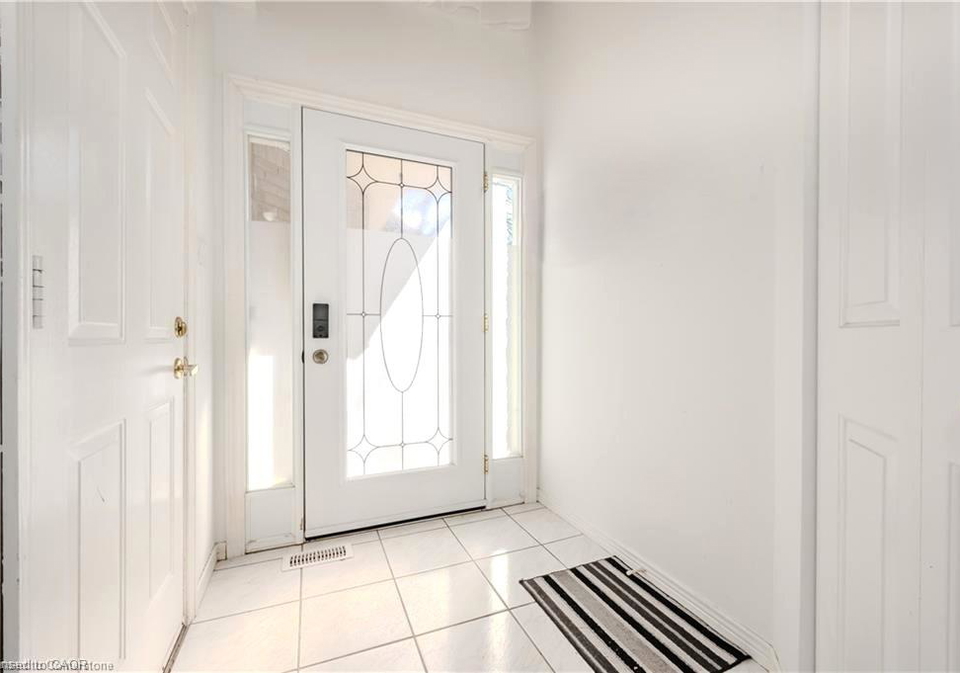 365-bennington-gate-waterloo-ontario-40843001