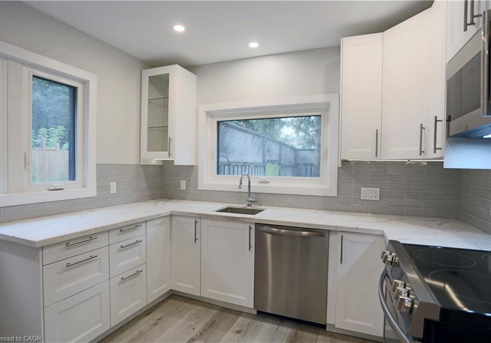 5-betzner-avenue-n-kitchener-ontario-40843008
