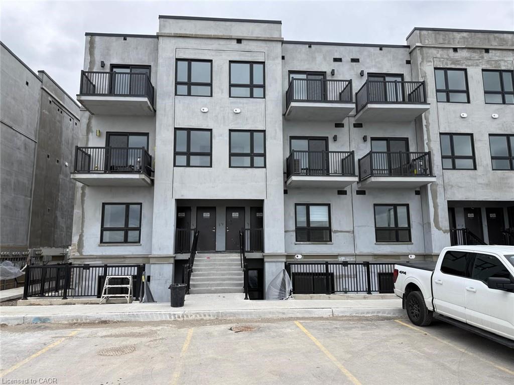 25-palace-street-kitchener-ontario-40843010