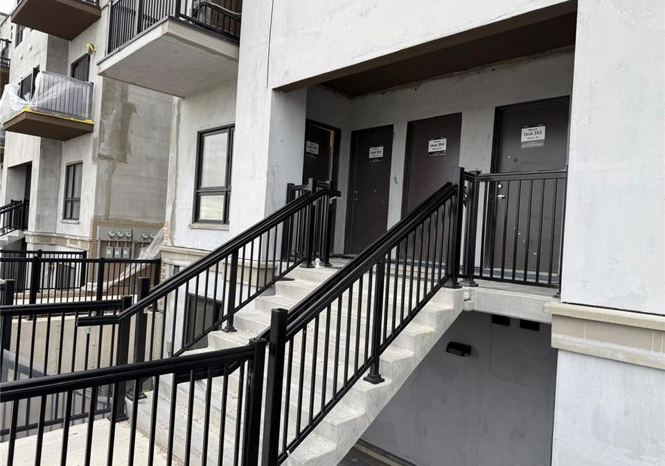 25-palace-street-kitchener-ontario-40843010