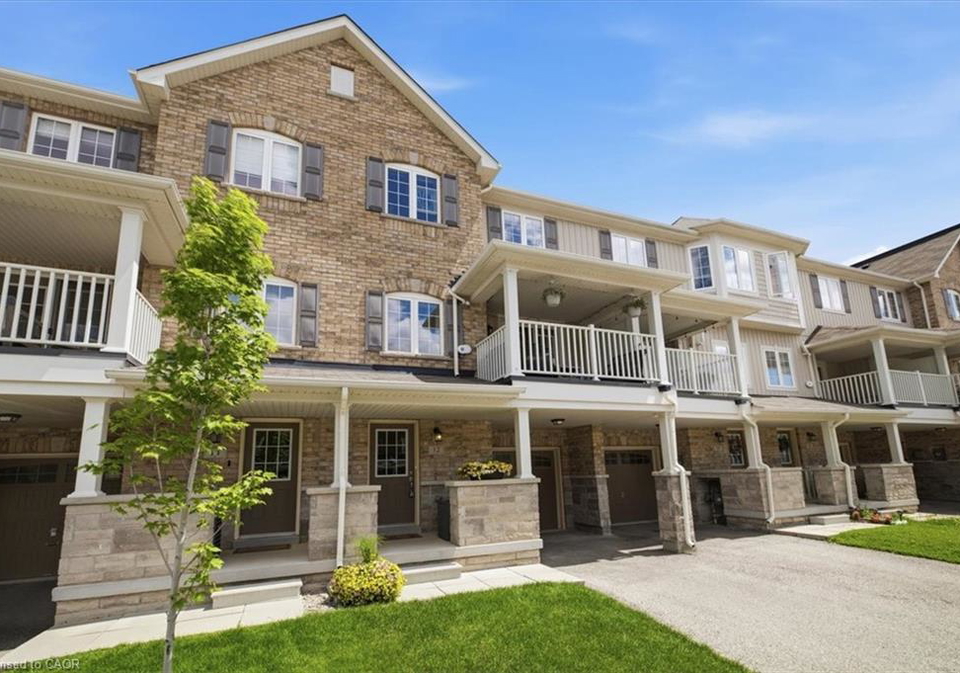 12-hiscott-drive-waterdown-ontario-40843021