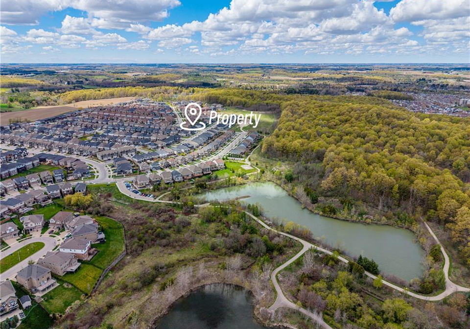 745-wood-lily-street-waterloo-ontario-40843022