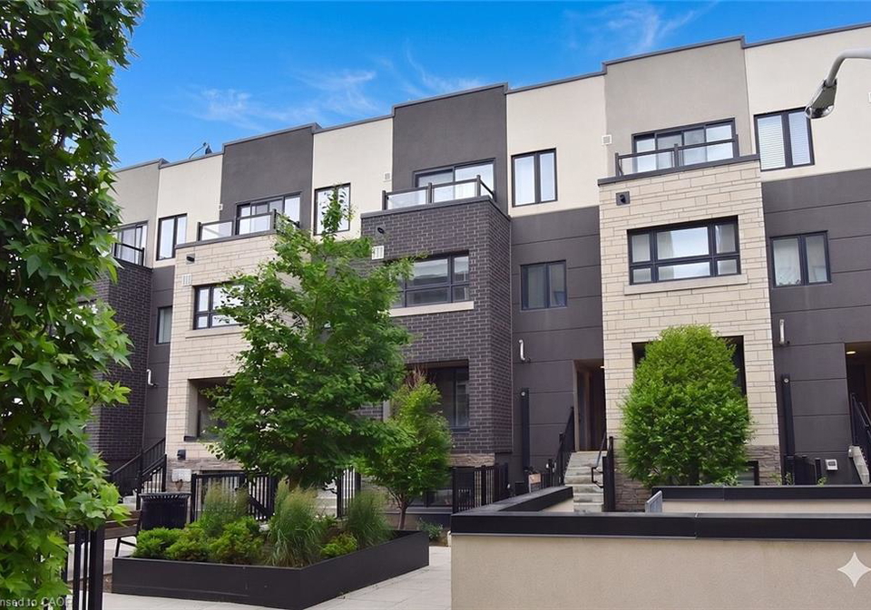 1135-cooke-boulevard-burlington-ontario-40843028