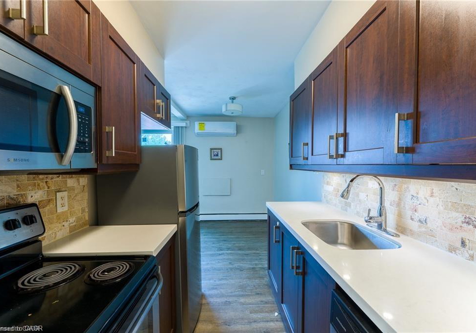 326-hunter-street-e-hamilton-ontario-40843063