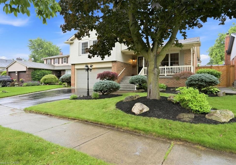 1334-wiltshire-avenue-burlington-ontario-40843073