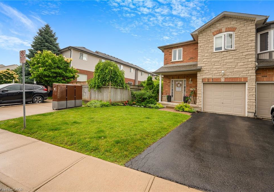 2229-walkers-line-burlington-ontario-40843077