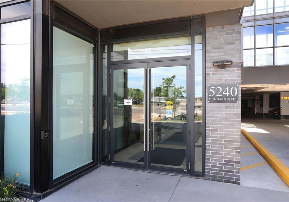 5240-dundas-street-burlington-ontario-40843085