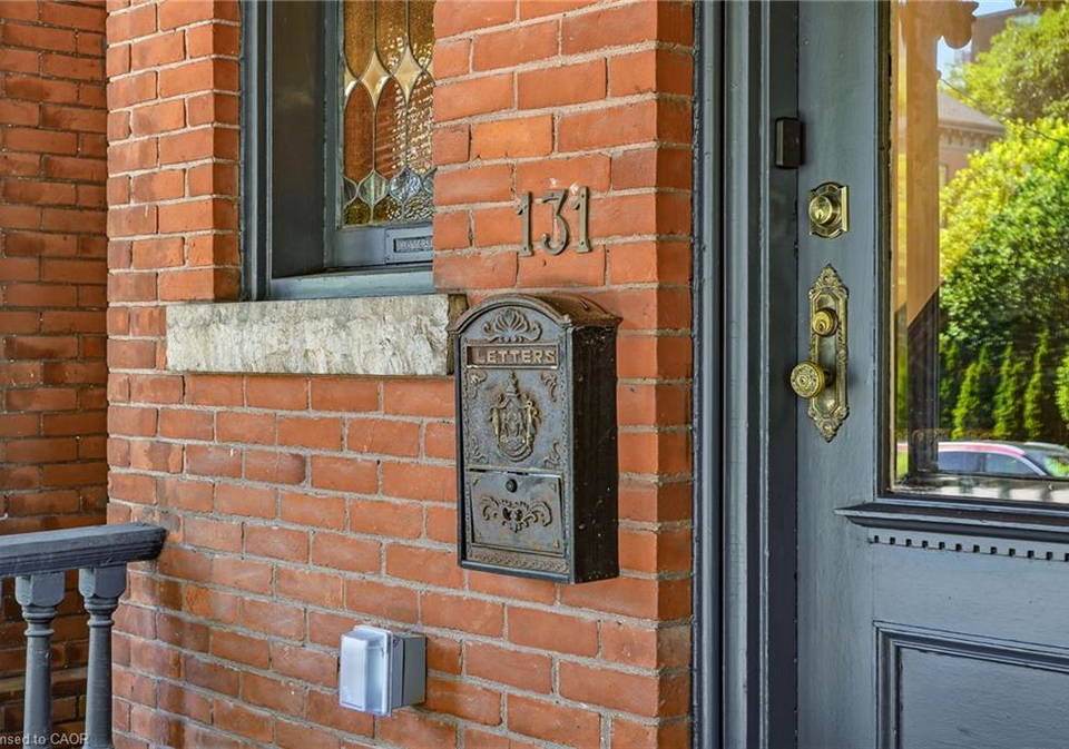 131-markland-street-hamilton-ontario-40843086