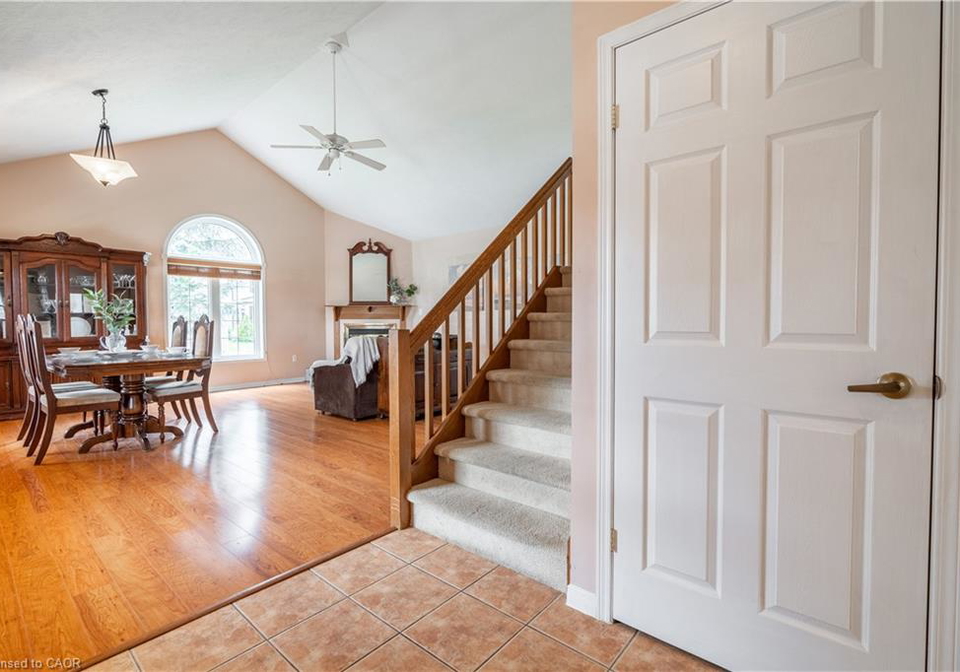 339-main-street-w-dunnville-ontario-40843089