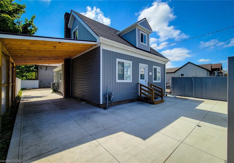 78-hillyard-street-hamilton-ontario-40843119