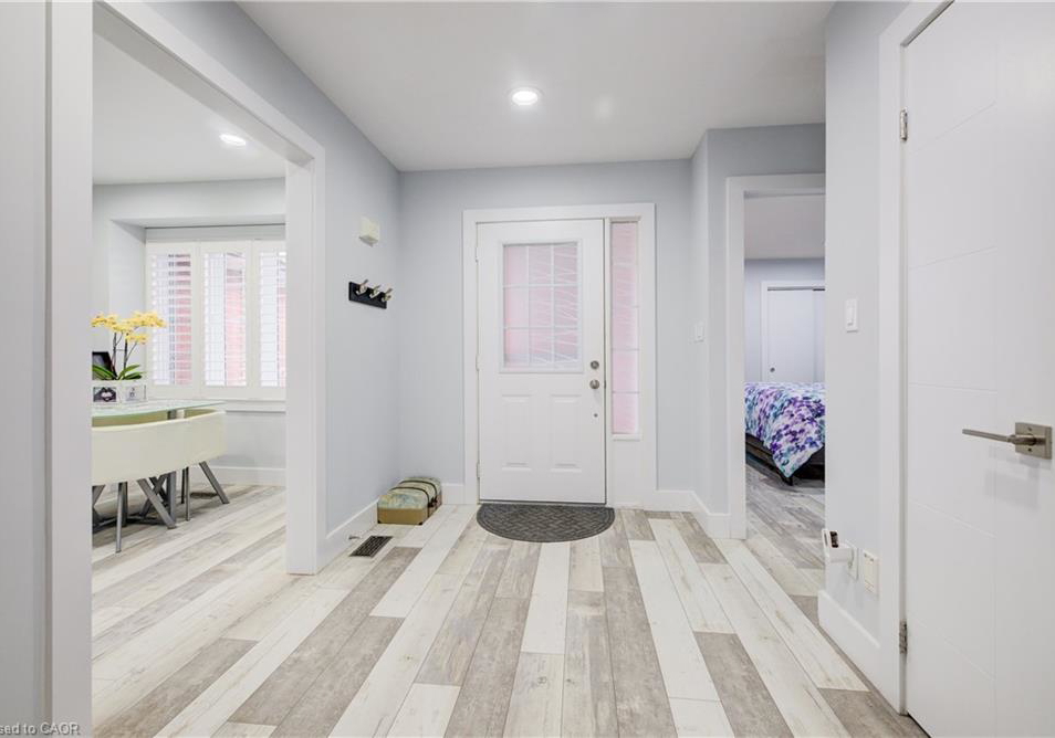 10-isherwood-avenue-cambridge-ontario-40843121