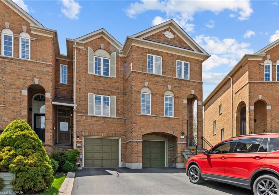 373-fairgate-way-oakville-ontario-40843127