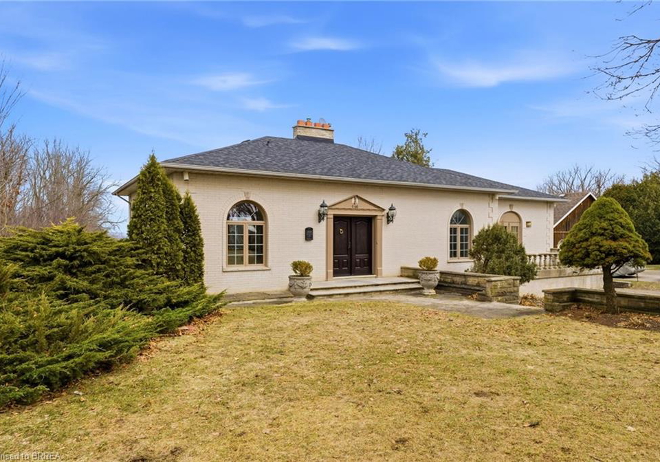 46-tutela-heights-brantford-ontario-40843132