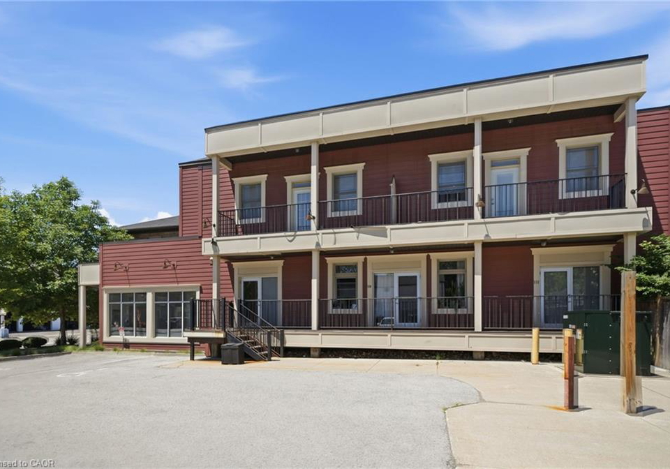 3710-main-street-niagara-falls-ontario-40843133
