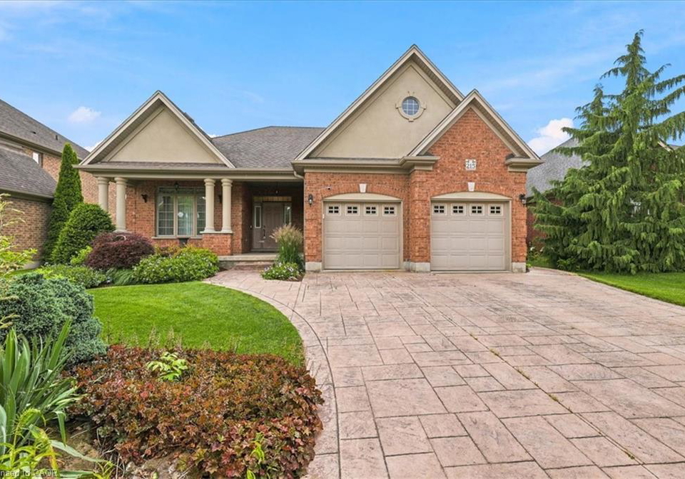 215-terrace-wood-crescent-kitchener-ontario-40843141
