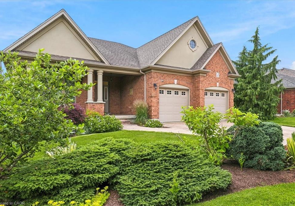 215-terrace-wood-crescent-kitchener-ontario-40843141