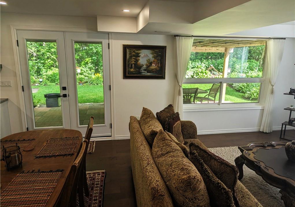 561-marl-meadow-crescent-kitchener-ontario-40843153