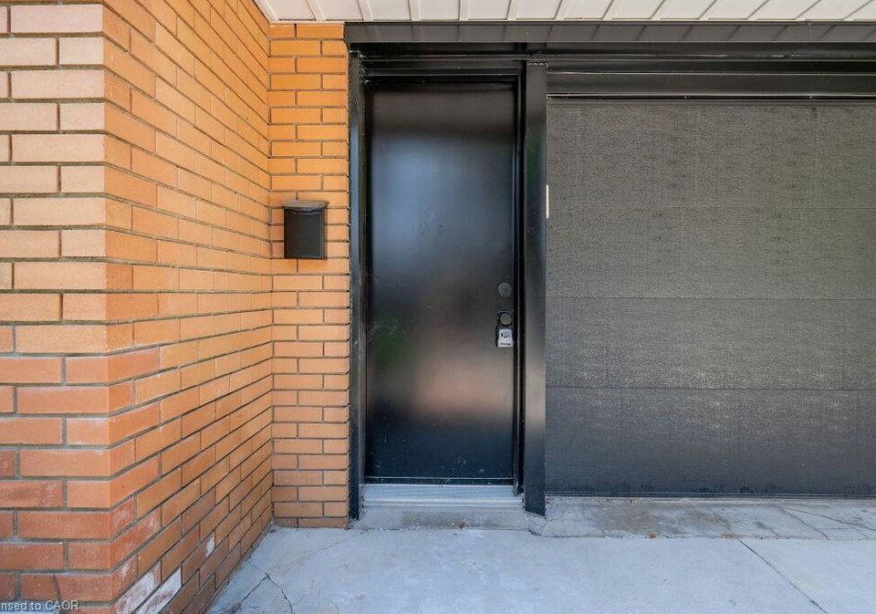 58-cyprus-drive-kitchener-ontario-40843163