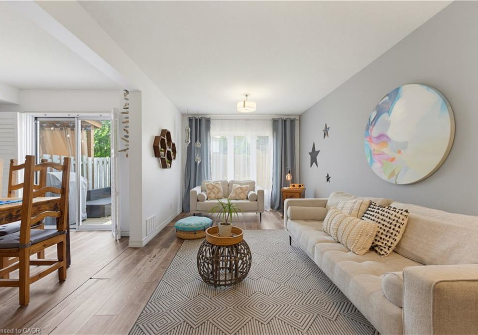 17-brandy-crescent-kitchener-ontario-40843164
