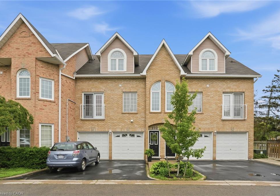 2055-walkers-line-burlington-ontario-40843192