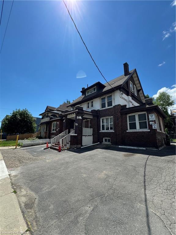 686-main-street-e-hamilton-ontario-40843206