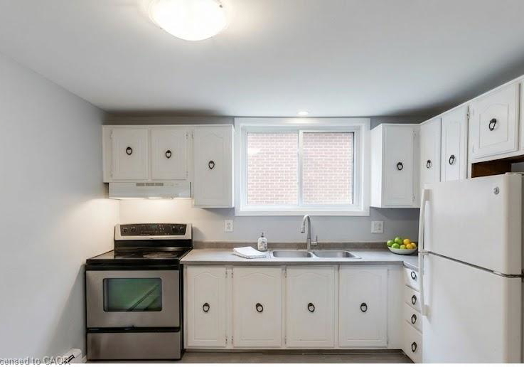 318-erb-street-waterloo-ontario-40843224