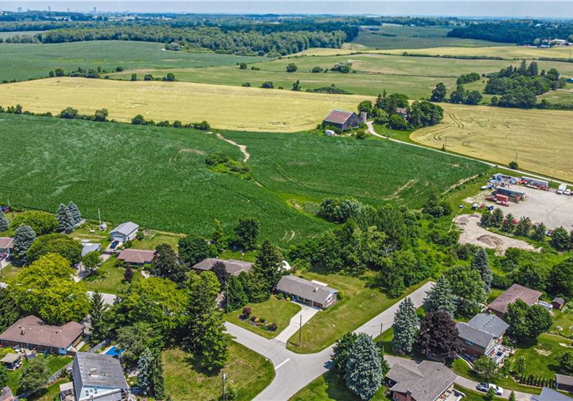 11-beechim-drive-new-dundee-ontario-40843248