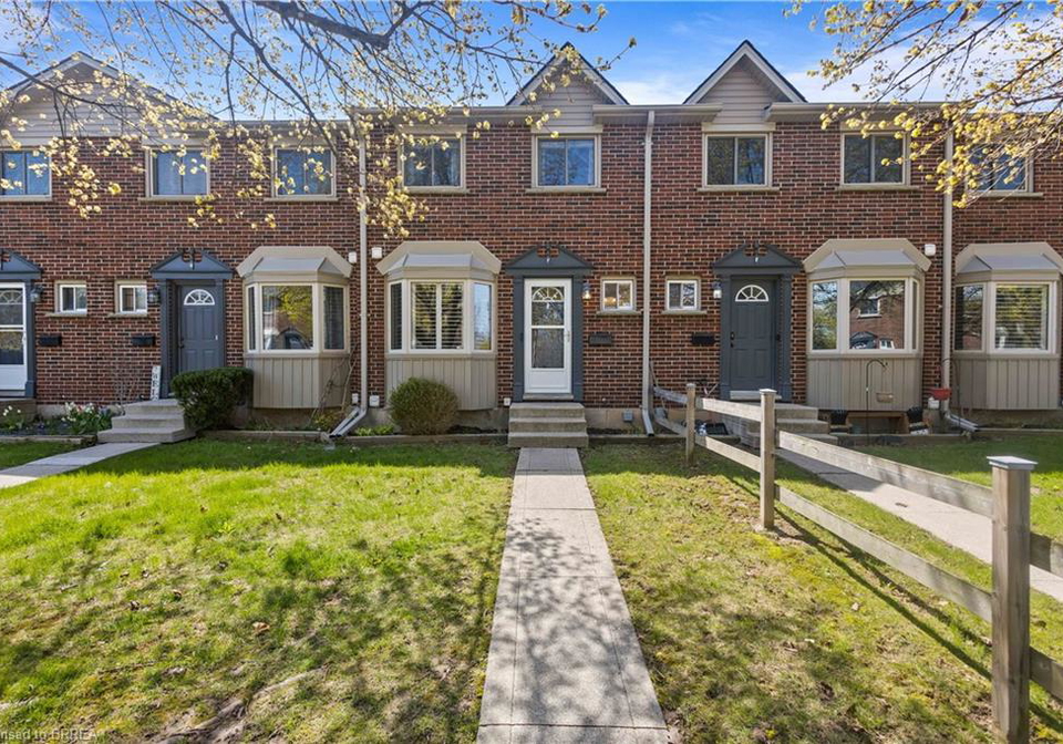 149-brantwood-park-road-brantford-ontario-40843249