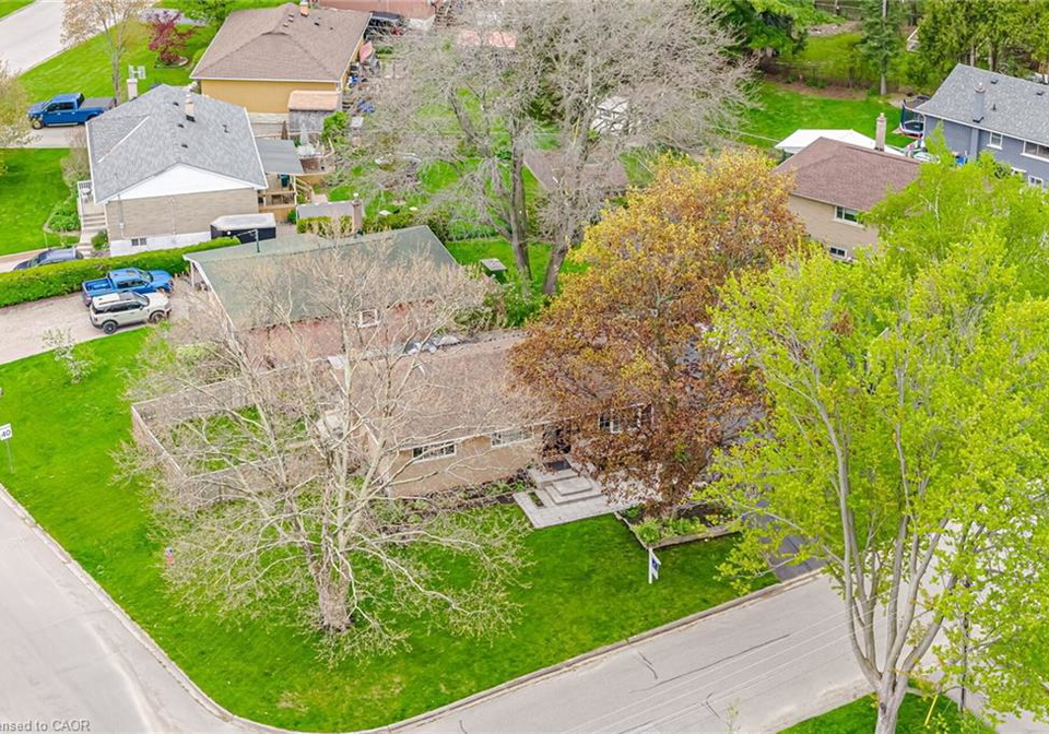 1376-royal-drive-burlington-ontario-40843250