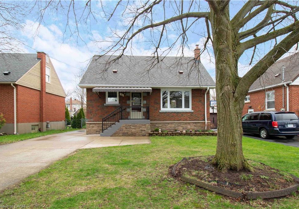 149-east-34th-street-hamilton-ontario-40843302
