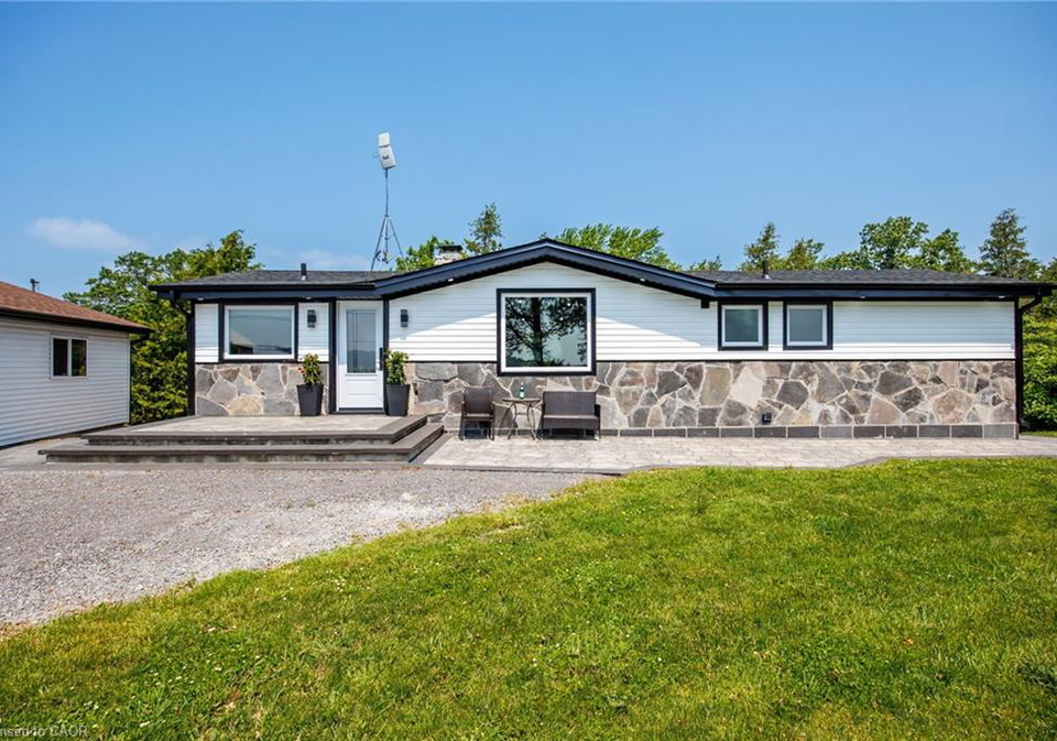 4670-county-road-1-hillier-ontario-40843311