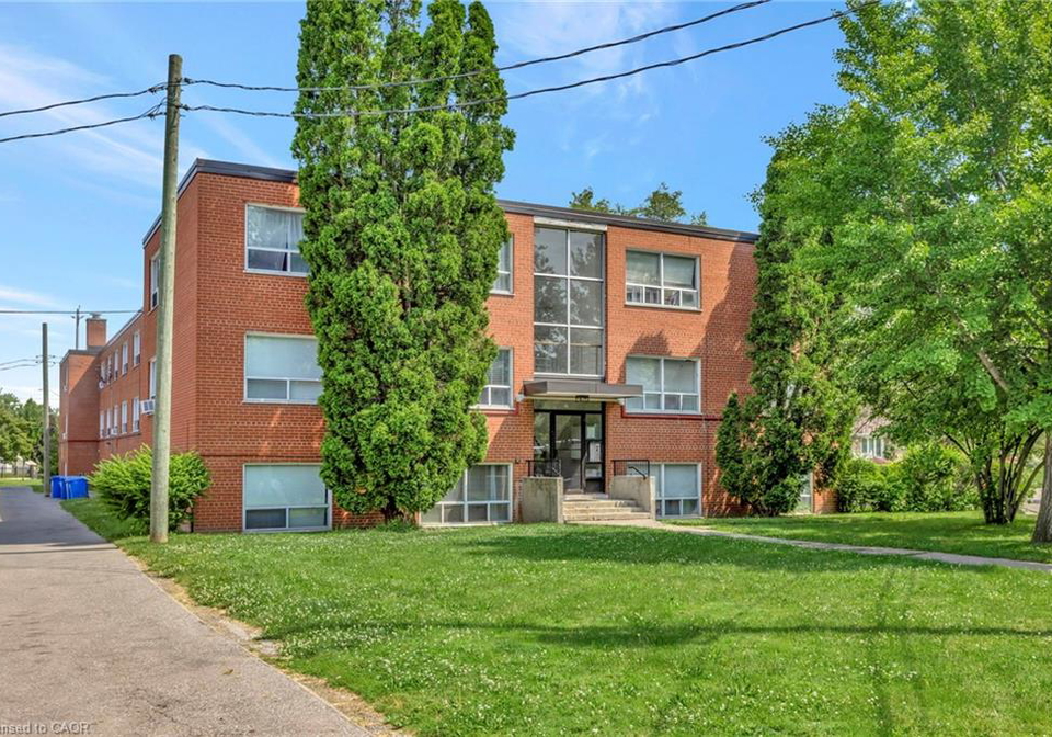 37-mericourt-road-hamilton-ontario-40843329