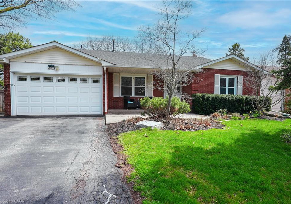 1266-lakeview-drive-oakville-ontario-40843331