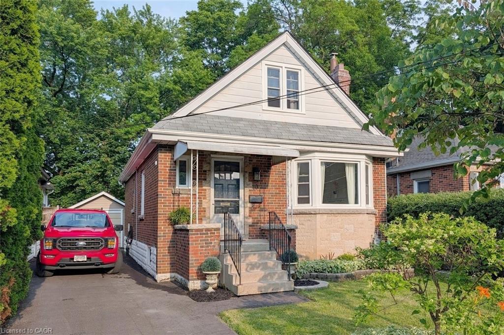 10-dorset-place-hamilton-ontario-40843336