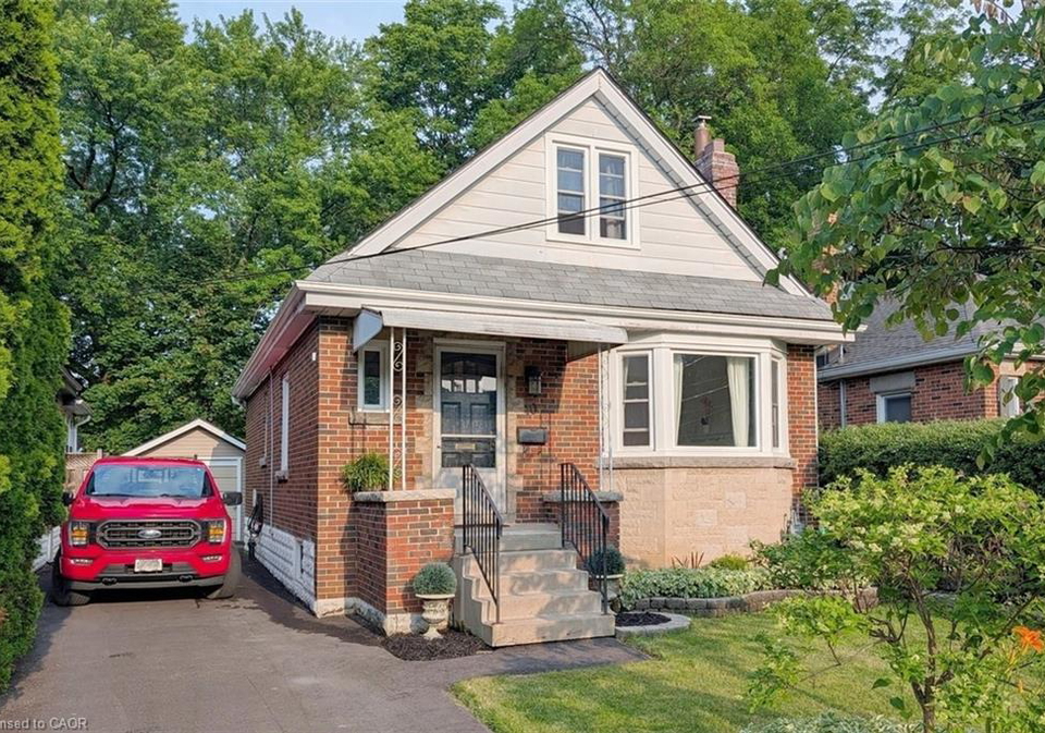 10-dorset-place-hamilton-ontario-40843336