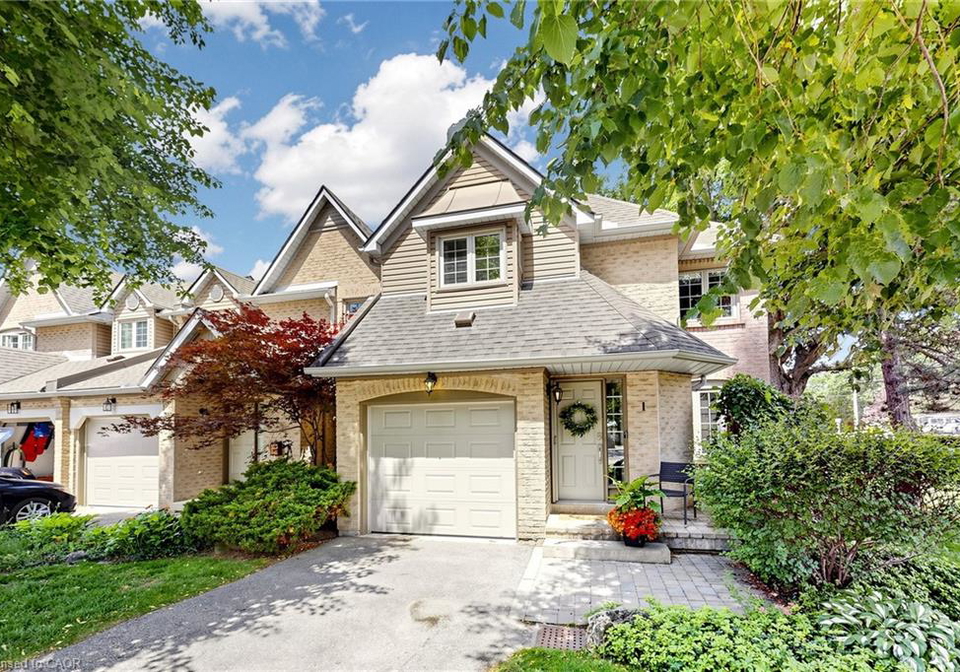 286-hamilton-drive-ancaster-ontario-40843343