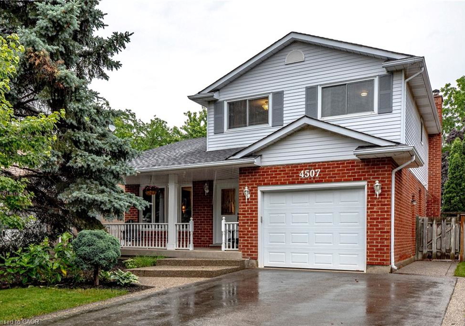 4507-ivy-gardens-crescent-beamsville-ontario-40843357