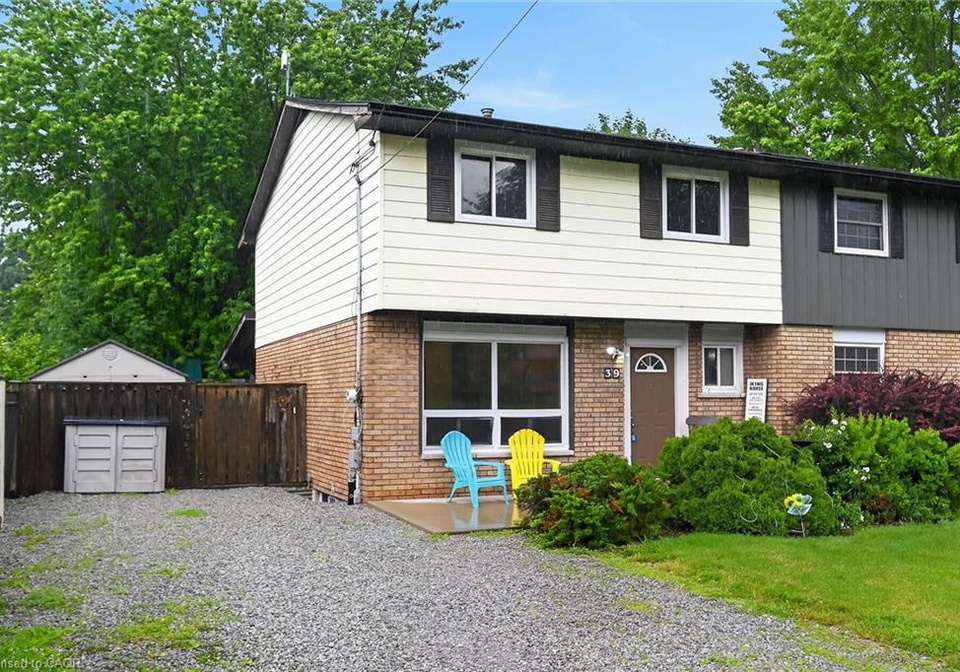 39-dundee-drive-caledonia-ontario-40843372
