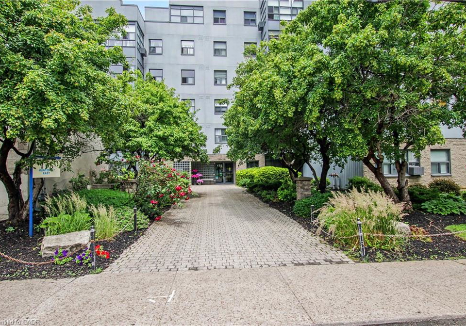 175-hunter-street-e-hamilton-ontario-40843378