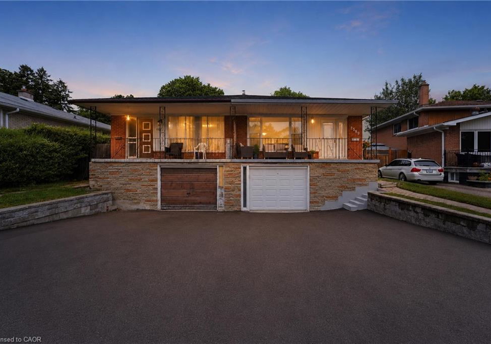 2589-lundigan-drive-mississauga-ontario-40843416