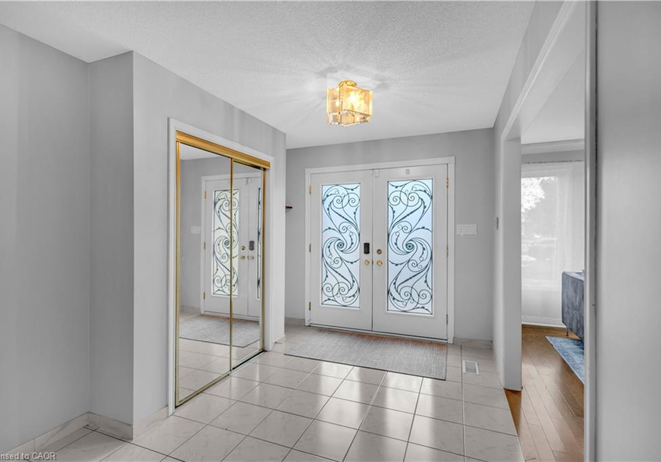489-acadia-drive-hamilton-ontario-40843417