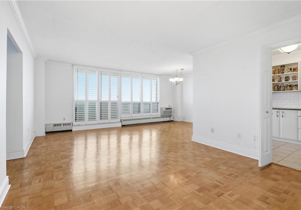 15-towering-heights-boulevard-st-catharines-ontario-40843419