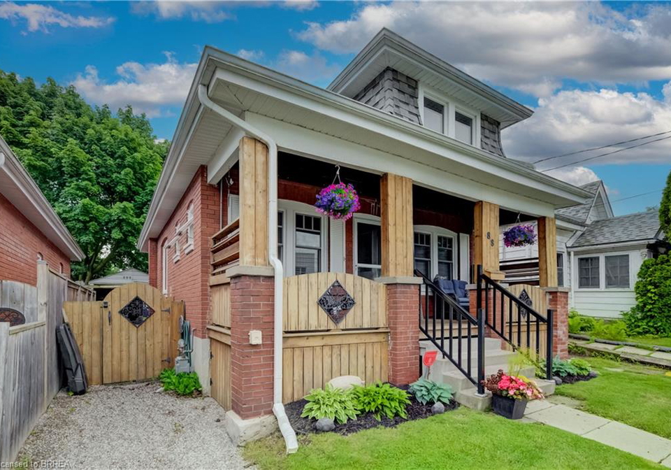 88-walnut-street-brantford-ontario-40843422