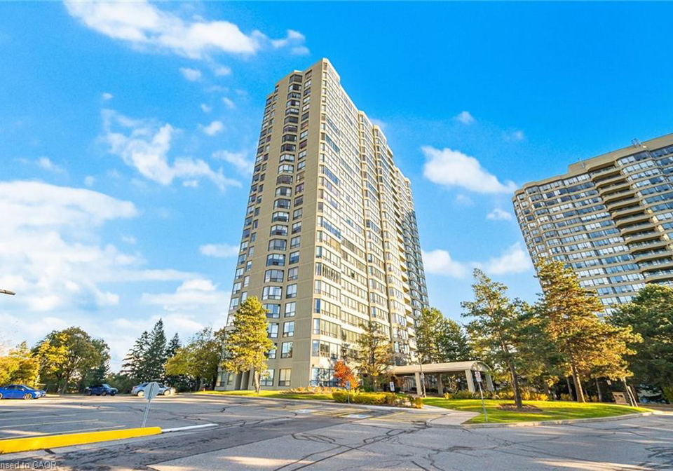 22-hanover-road-brampton-ontario-40843447